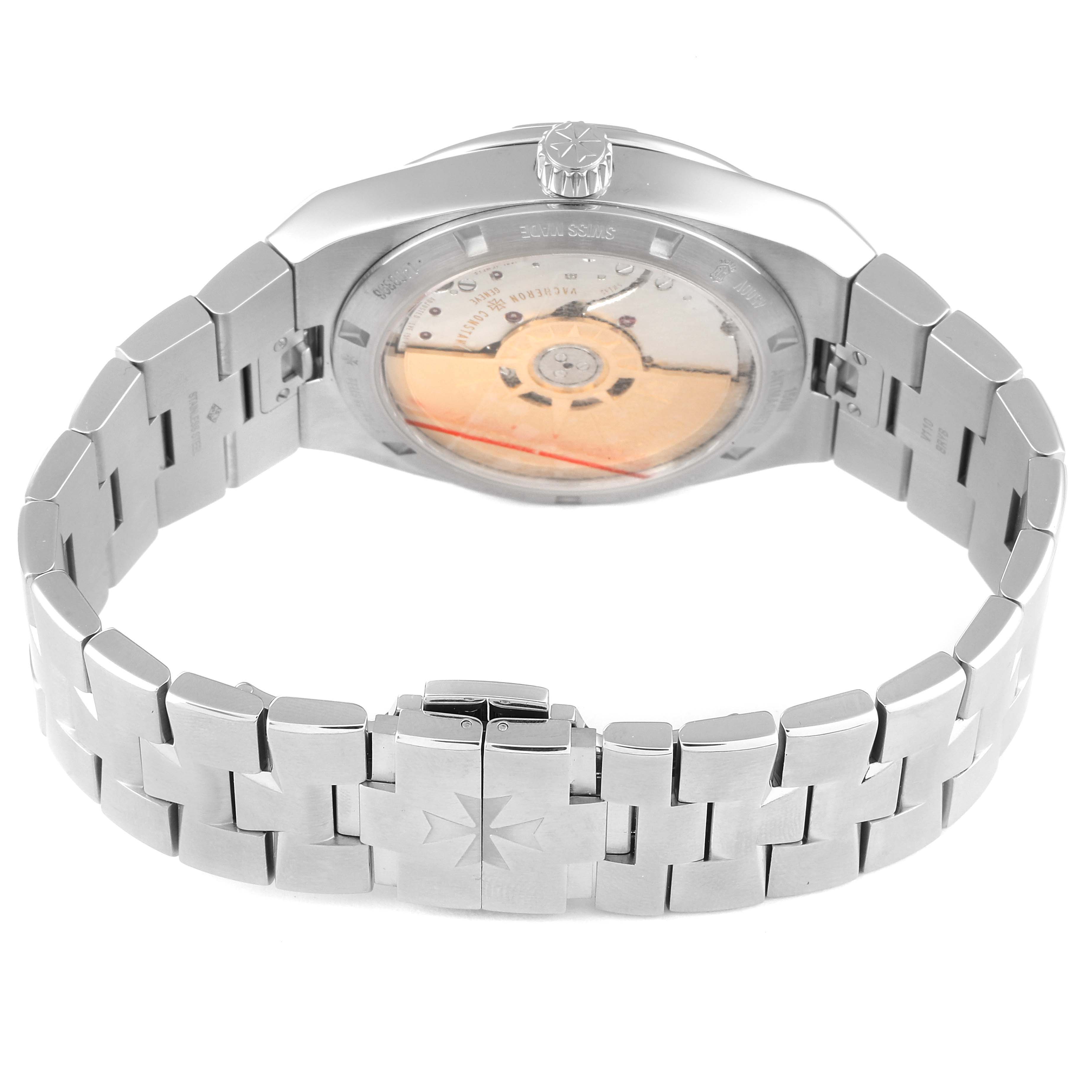 This image shows the back of a Vacheron Constantin Overseas 4500V/110A Men's Stainless Steel Black Dial 4500V/110A Men's Stainless Steel Black Dial watch, featuring the stainless steel bracelet and visible movement.