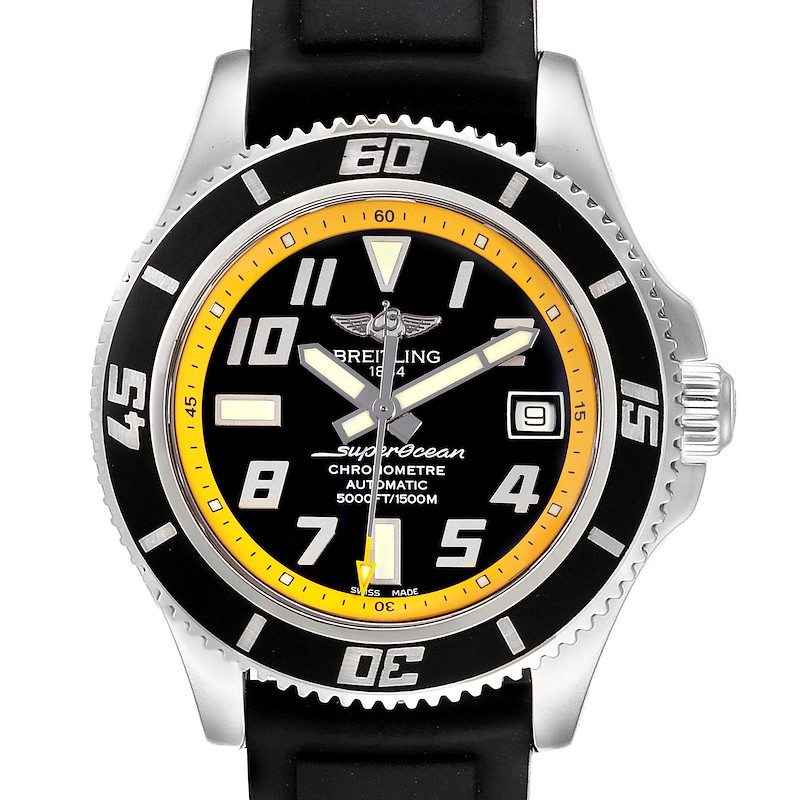 The image shows a front view of the Breitling Superocean watch, displaying the bezel, dial, hands, and rubber strap.