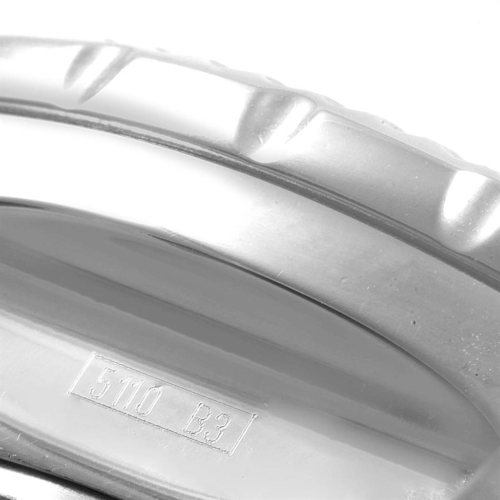 The image shows a close-up of the bezel from a Bentley model by Breitling with the engraving "5110 B3".