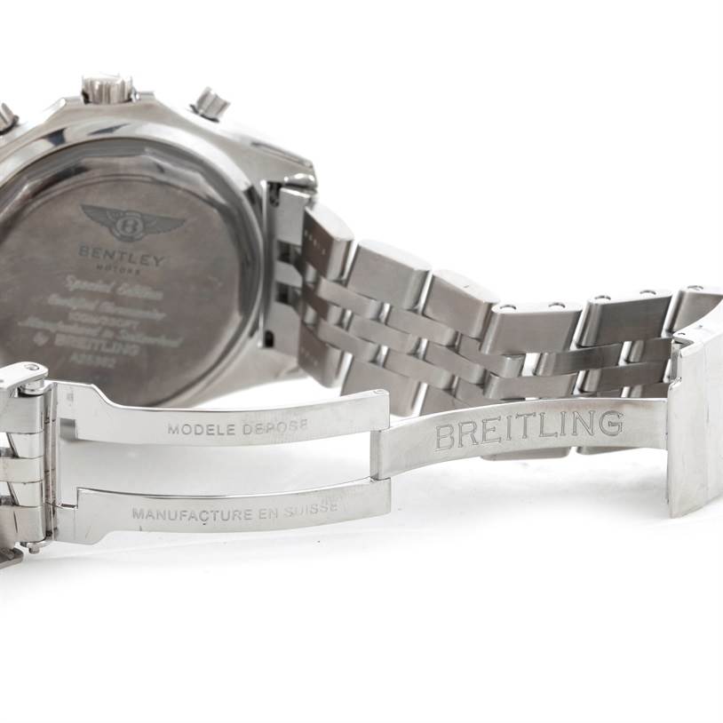The image shows the back case and open clasp of a Breitling Bentley A25362 Men
s Stainless Steel White Dial A25362 Men
s Stainless Steel White Dial watch, highlighting the inscriptions.