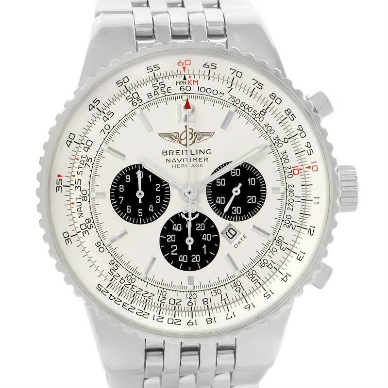 The image shows a front view of the Breitling Navitimer watch, displaying its dial, bezel, chronograph subdials, and bracelet.