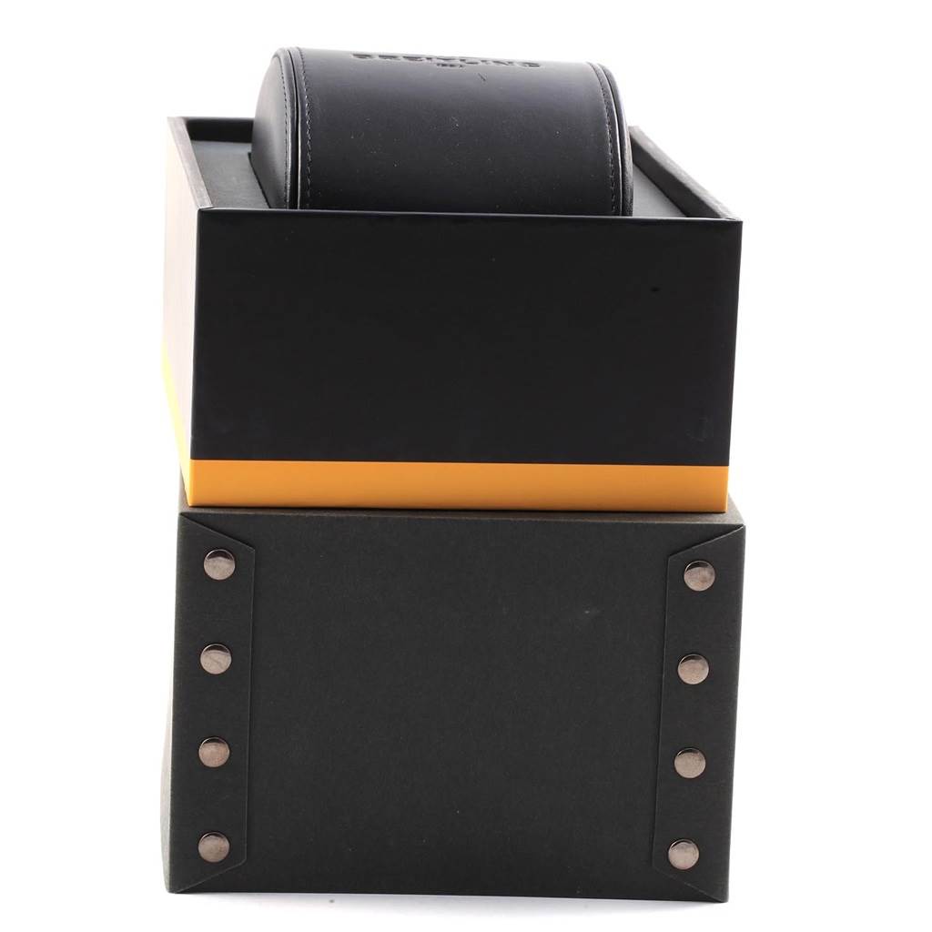 The image shows a black and yellow box for the Breitling Navitimer AB044121-BD24-442X-A20D.1 Men's Stainless Steel Black Dial AB044121-BD24-442X-A20D.1 Men's Stainless Steel Black Dial watch, with the top lid and inner cushion visible.