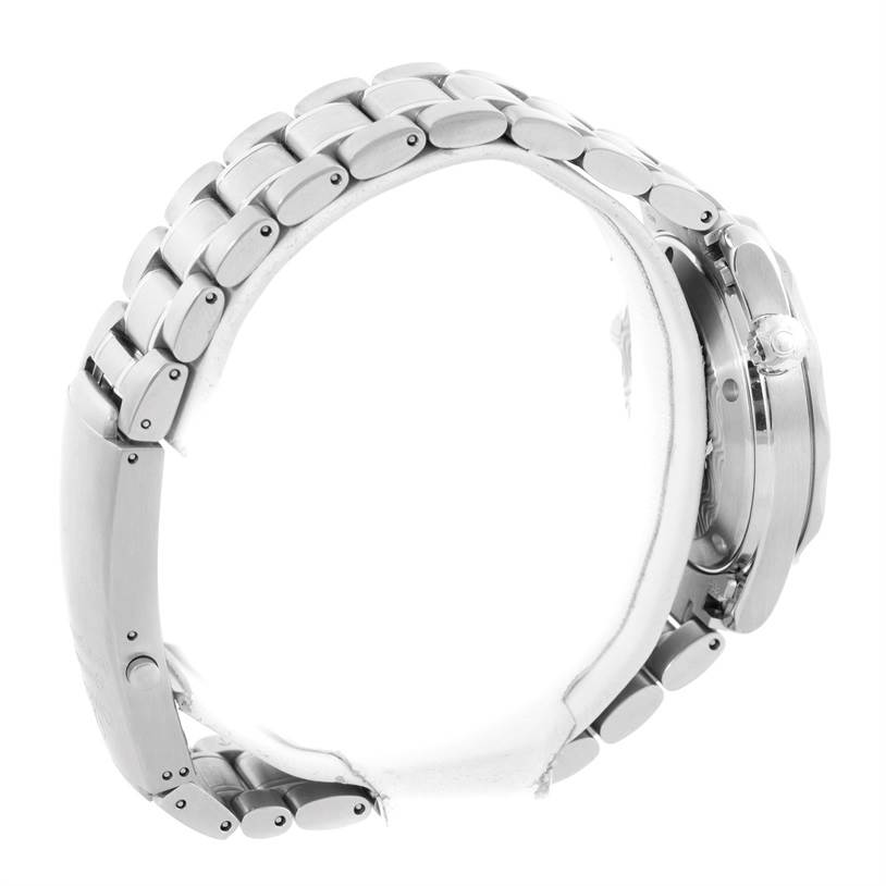 The image shows a side view of the Omega Seamaster 2262.50.00 Men
s Stainless Steel Black Dial 2262.50.00 Men
s Stainless Steel Black Dial watch, highlighting the metal bracelet and case.