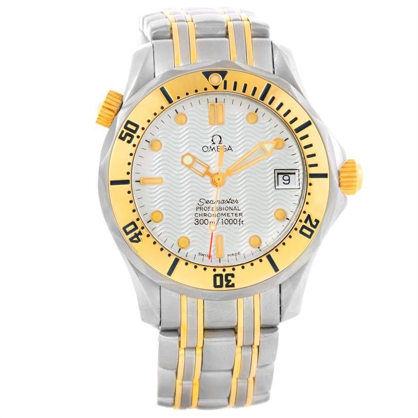 The image shows an Omega Seamaster Men's Steel and Gold (two tone) White Dial Men's Steel and Gold (two tone) White Dial watch front-on, displaying the dial, bezel, date window, and bracelet.