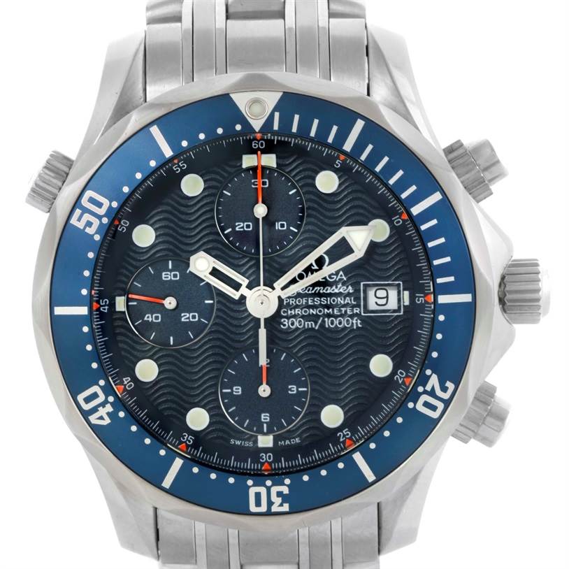 The image shows a frontal view of an Omega Seamaster 2225.80.00 Men
s Stainless Steel Blue Dial 2225.80.00 Men
s Stainless Steel Blue Dial watch, highlighting its dial, bezel, and bracelet.