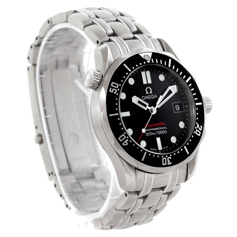 The image shows an angled view of the Omega Seamaster 212.30.36.61.01.001 Men
s Stainless Steel Black Dial 212.30.36.61.01.001 Men
s Stainless Steel Black Dial watch highlighting its front dial, bezel, and metal bracelet.