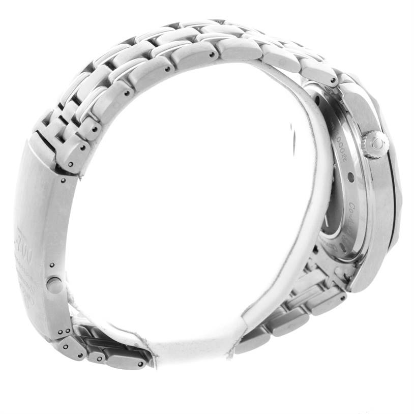 The image shows a side view of an Omega Seamaster 2226.80.00 Men
s Stainless Steel Blue Dial 2226.80.00 Men
s Stainless Steel Blue Dial watch, highlighting the metal strap and clasp components.