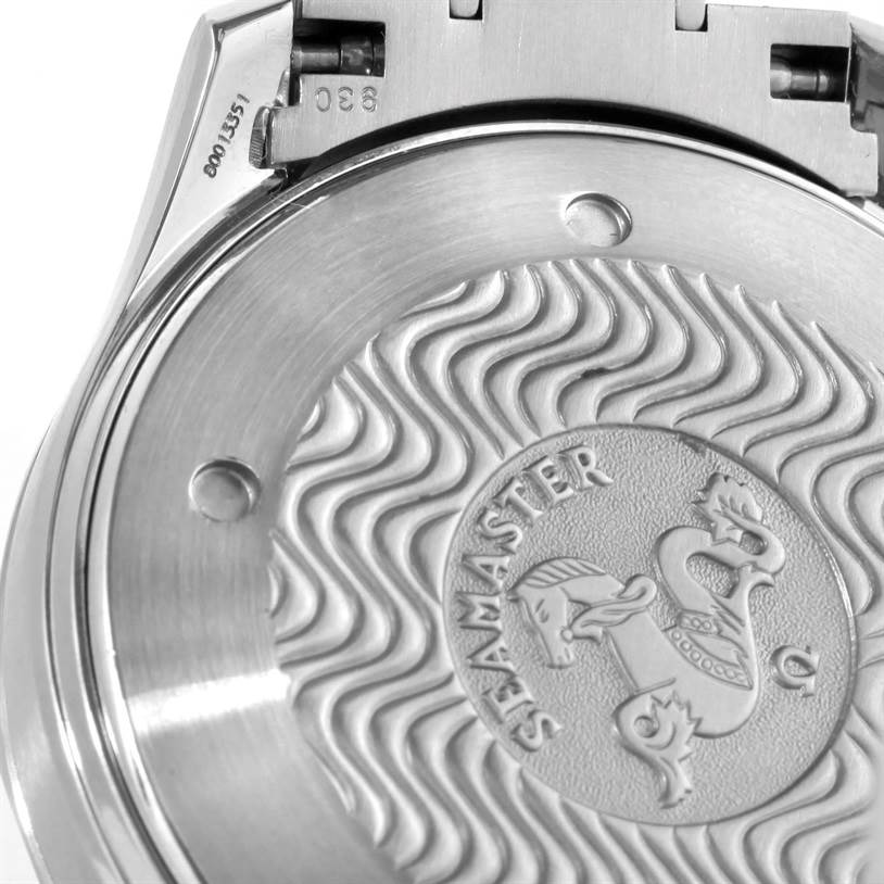 This image shows the back case of an Omega Seamaster 2254.50.00 Men
s Stainless Steel Black Dial 2254.50.00 Men
s Stainless Steel Black Dial watch with its distinctive engraving and serial numbers.