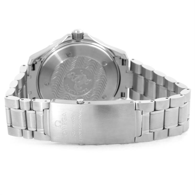 The image shows the back and bracelet clasp of the Omega Seamaster 2254.50.00 Men
s Stainless Steel Black Dial 2254.50.00 Men
s Stainless Steel Black Dial watch.