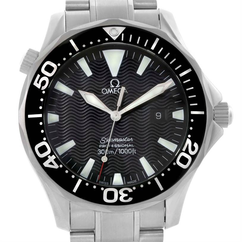 The image shows a front view of the Omega Seamaster 2264.50.00 Men's Stainless Steel Black Dial 2264.50.00 Men's Stainless Steel Black Dial watch, highlighting its dial, bezel, and bracelet.
