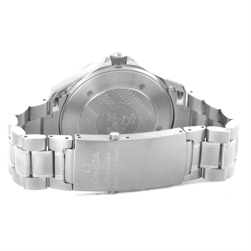 This image shows the back case and bracelet of the Omega Seamaster 2264.50.00 Men's Stainless Steel Black Dial 2264.50.00 Men's Stainless Steel Black Dial watch.