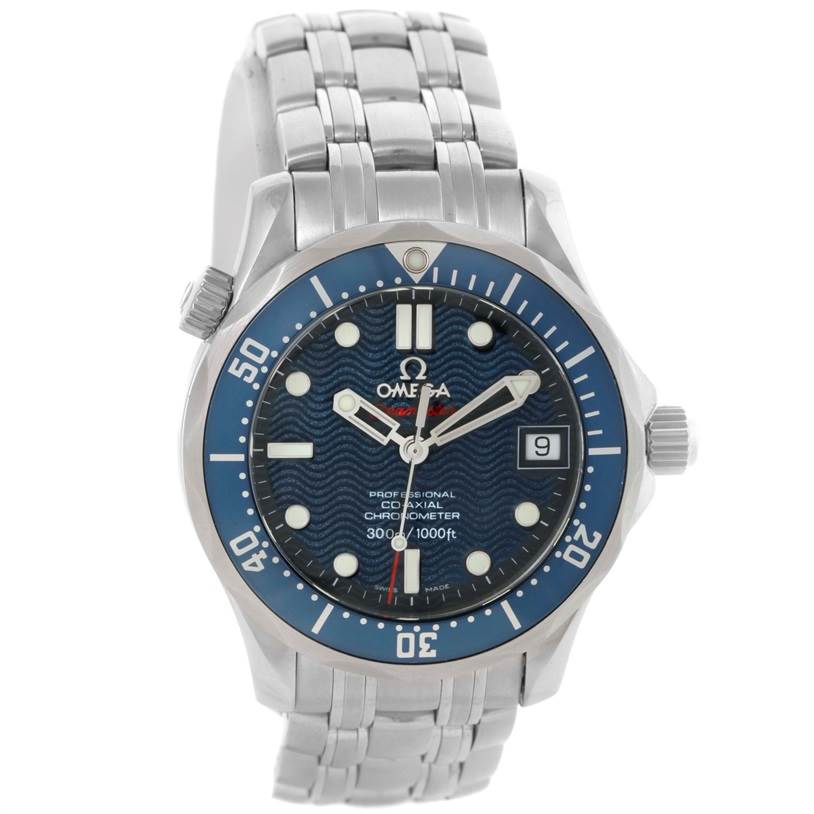 The image shows a front view of the Omega Seamaster 2222.80.00 Men
s Stainless Steel Blue Dial 2222.80.00 Men
s Stainless Steel Blue Dial watch, highlighting its dial, bezel, bracelet, and crown.