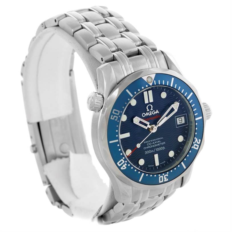 The image shows an Omega Seamaster 2222.80.00 Men
s Stainless Steel Blue Dial 2222.80.00 Men
s Stainless Steel Blue Dial watch at a three-quarter angle, highlighting its blue dial, stainless steel bracelet, bezel, and crown.