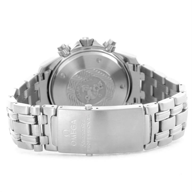 This image shows the back and bracelet clasp of an Omega Seamaster 2599.80.00 Men
s Stainless Steel Blue Dial 2599.80.00 Men
s Stainless Steel Blue Dial watch in a rear angle view.