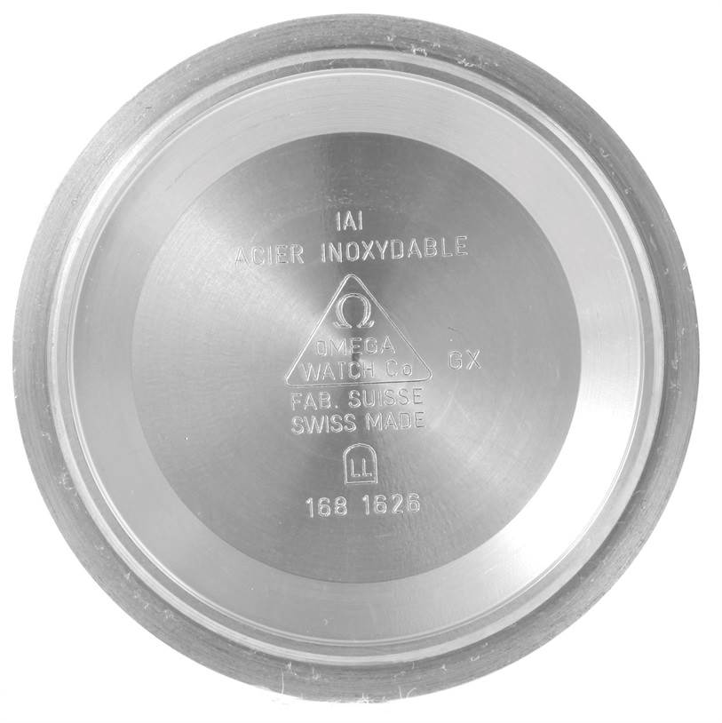 This image shows the inside of the case back of an Omega Seamaster 2537.80.00 Men
s Stainless Steel Blue Dial 2537.80.00 Men
s Stainless Steel Blue Dial watch, displaying model number and other engravings.