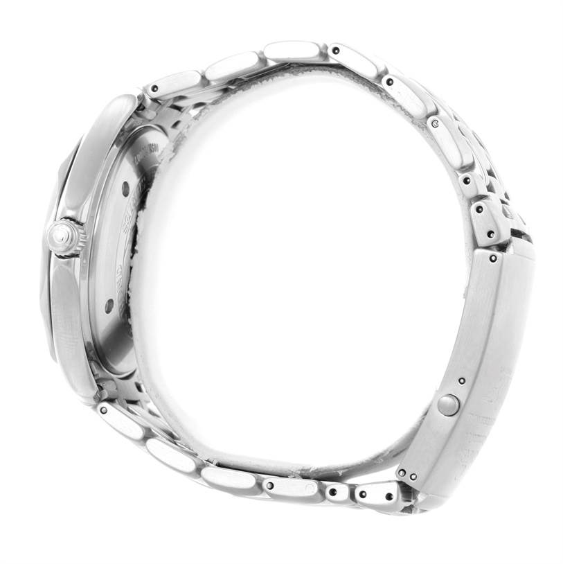 The image shows a side view of an Omega Seamaster 2537.80.00 Men
s Stainless Steel Blue Dial 2537.80.00 Men
s Stainless Steel Blue Dial watch, focusing on the bracelet and side profile of the case.