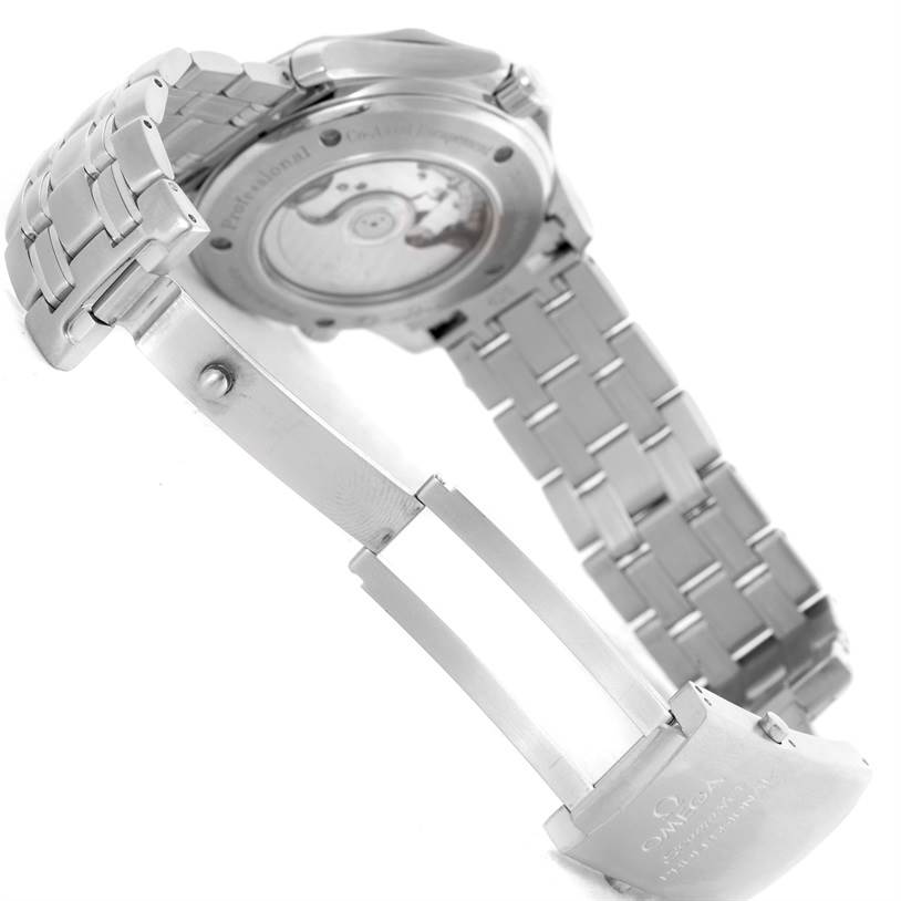 The image shows the Omega Seamaster 2535.80.00 Men
s Stainless Steel Blue Dial 2535.80.00 Men
s Stainless Steel Blue Dial watch from the back, highlighting its case back and metal bracelet with the clasp open.