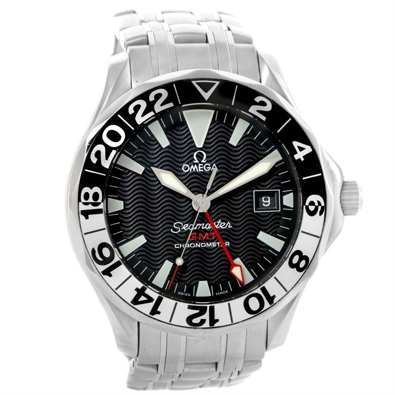 The image shows a front view of the Omega Seamaster 2534.50.00 Men's Stainless Steel Black Dial 2534.50.00 Men's Stainless Steel Black Dial GMT watch, highlighting the dial, bezel, hands, and part of the bracelet.