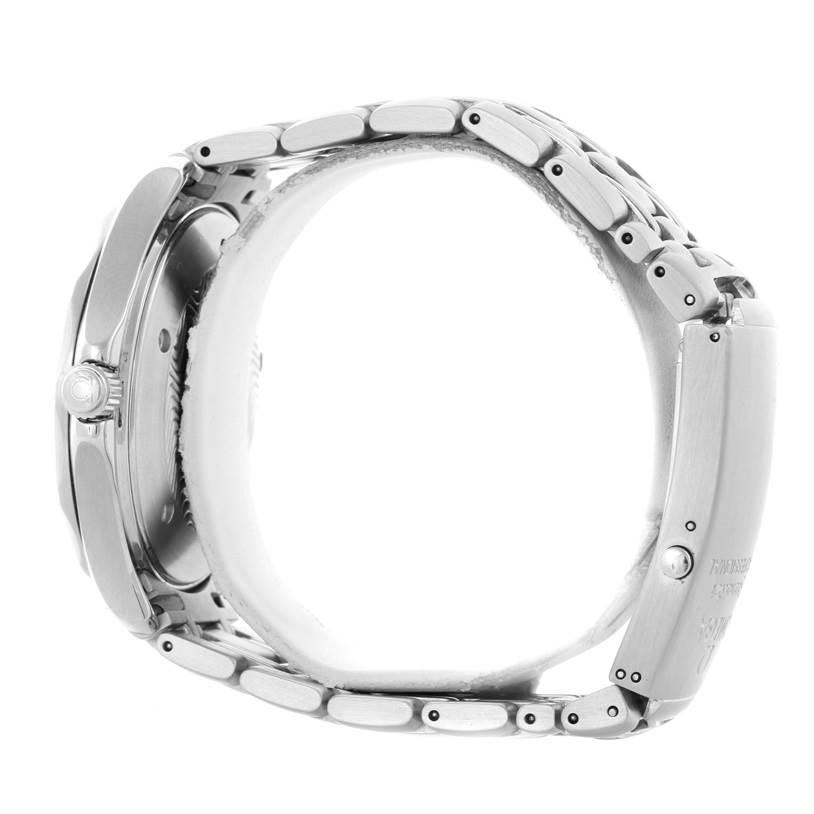 The image shows a side profile of an Omega Seamaster 2541.80.00 Men
s Stainless Steel Blue Dial 2541.80.00 Men
s Stainless Steel Blue Dial watch, highlighting the metal bracelet and crown.