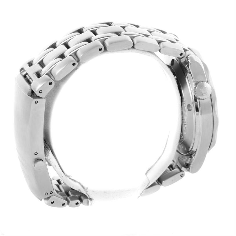 The image shows a side view of an Omega Seamaster 2561.80.00 Men
s Stainless Steel Blue Dial 2561.80.00 Men
s Stainless Steel Blue Dial watch, highlighting its clasp and bracelet.