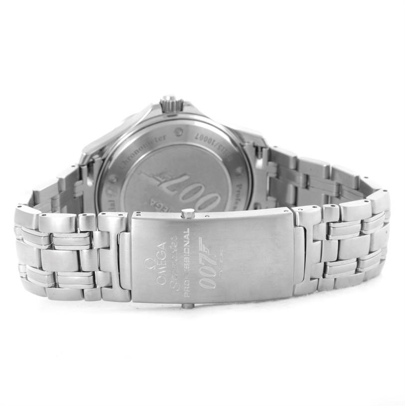 The image shows the Omega Seamaster 2226.80.00 Men
s Stainless Steel Blue Dial 2226.80.00 Men
s Stainless Steel Blue Dial watch from a rear angle, displaying the clasp and case back.