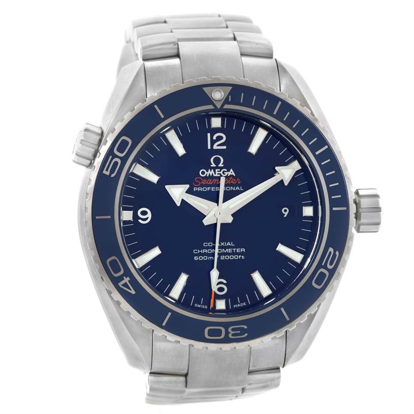The image displays a front view of the Omega Seamaster 232.90.46.21.03.001 Men
s Titanium Blue Dial 232.90.46.21.03.001 Men
s Titanium Blue Dial watch, highlighting its dial, bezel, and stainless steel bracelet.