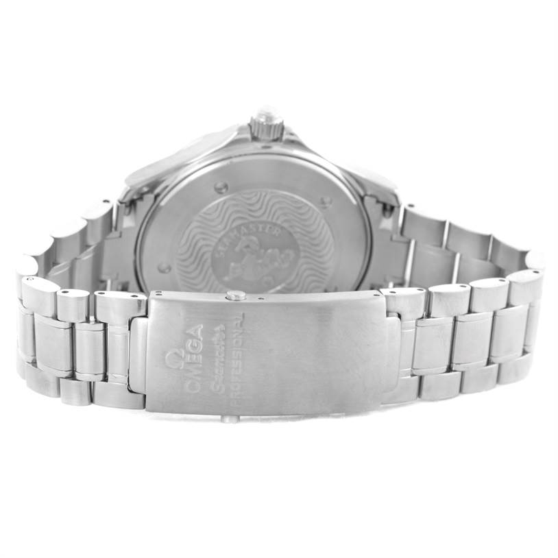 The image shows the back case, bracelet, and clasp of an Omega Seamaster 2255.80.00 Men
s Stainless Steel Blue Dial 2255.80.00 Men
s Stainless Steel Blue Dial watch.