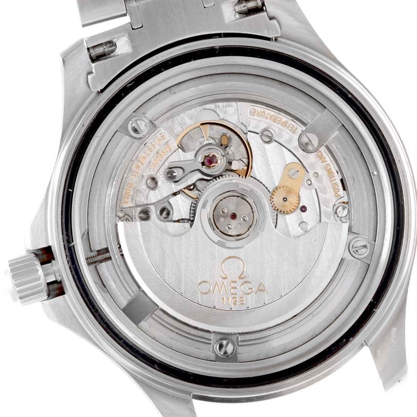 The image shows the back view of an Omega Seamaster 2538.20.00 Men
s Stainless Steel White Dial 2538.20.00 Men
s Stainless Steel White Dial watch, highlighting its internal mechanical movement.