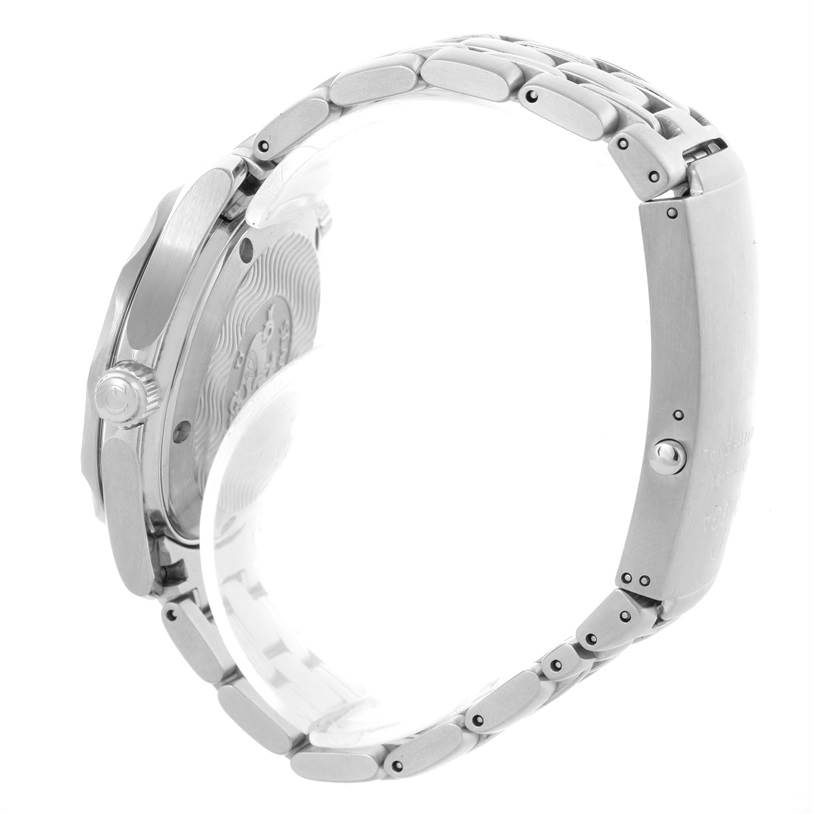 This image shows a side view of the Omega Seamaster 2561.80.00 Men
s Stainless Steel Blue Dial 2561.80.00 Men
s Stainless Steel Blue Dial watch, highlighting the crown, case, and metal bracelet.