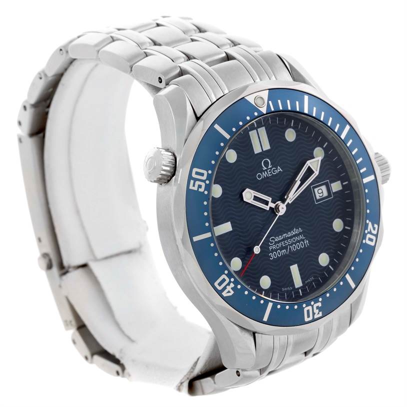 This Omega Seamaster 2541.80.00 Men
s Stainless Steel Blue Dial 2541.80.00 Men
s Stainless Steel Blue Dial watch is shown at a slight angle, highlighting the face, bracelet, and crown.