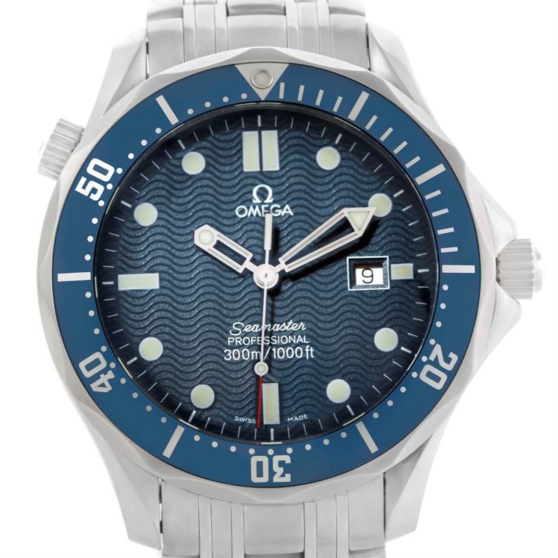 The image shows a front view of the Omega Seamaster 2541.80.00 Men
s Stainless Steel Blue Dial 2541.80.00 Men
s Stainless Steel Blue Dial watch, displaying its dial, bezel, and metal bracelet.