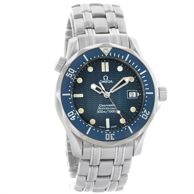 The image shows the Omega Seamaster 2561.80.00 Men
s Stainless Steel Blue Dial 2561.80.00 Men
s Stainless Steel Blue Dial watch from a front angle, highlighting the dial, bezel, hands, and part of the bracelet.