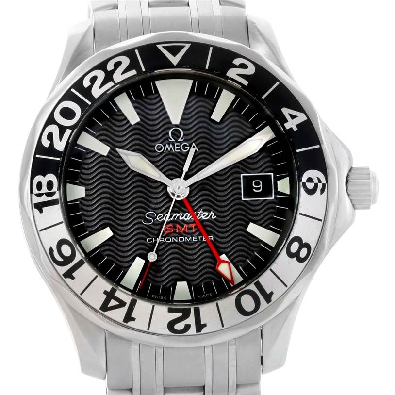 This image shows a front view of the Omega Seamaster 2534.50.00 Men
s Stainless Steel Black Dial 2534.50.00 Men
s Stainless Steel Black Dial GMT Chronometer watch, highlighting the face, bezel, and part of the bracelet.