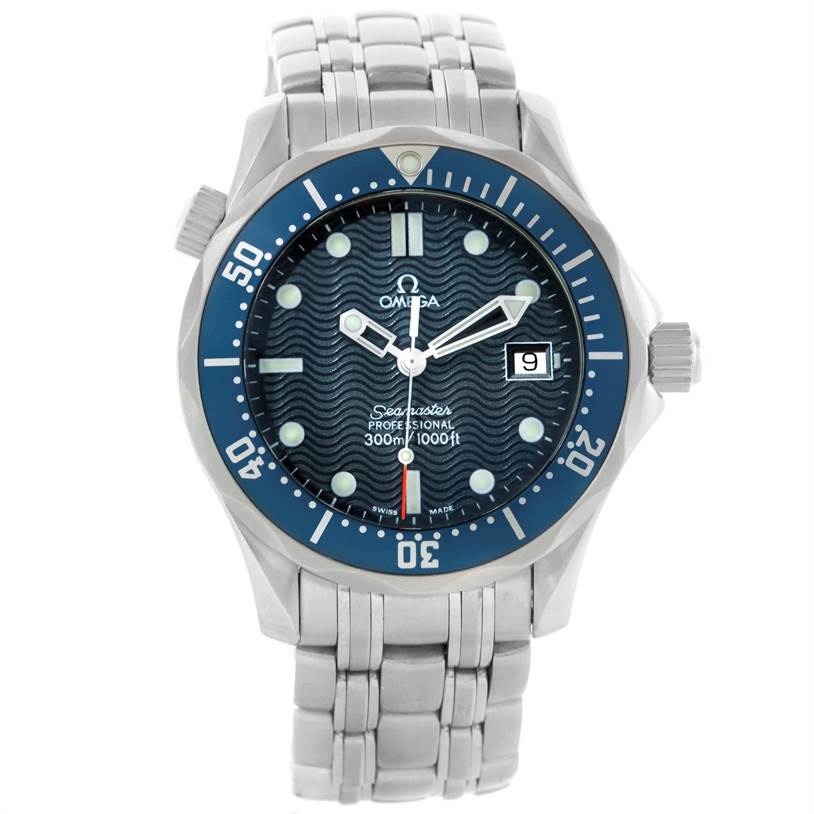 The image shows a front view of the Omega Seamaster 2561.80.00 Men
s Stainless Steel Blue Dial 2561.80.00 Men
s Stainless Steel Blue Dial watch, highlighting its face, bezel, and bracelet.