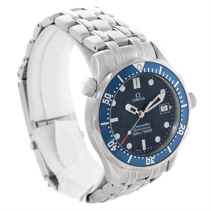 The image shows an Omega Seamaster 2561.80.00 Men
s Stainless Steel Blue Dial 2561.80.00 Men
s Stainless Steel Blue Dial watch at a three-quarter angle, highlighting the face, bezel, and metal bracelet.