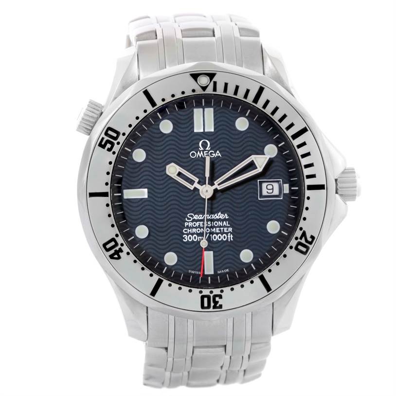The image shows a front view of the Omega Seamaster 2532.80.00 Men
s Stainless Steel Grey Dial 2532.80.00 Men
s Stainless Steel Grey Dial watch, highlighting its dial, bezel, bracelet, and date window.
