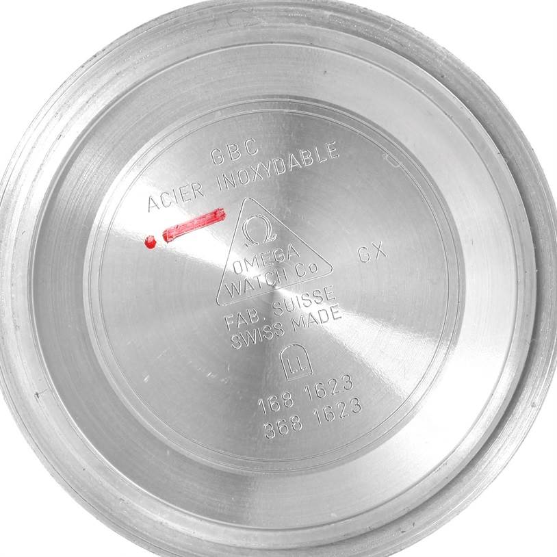 This image shows the inside caseback of an Omega Seamaster 2532.80.00 Men
s Stainless Steel Grey Dial 2532.80.00 Men
s Stainless Steel Grey Dial watch, with various engravings and manufacturing details.