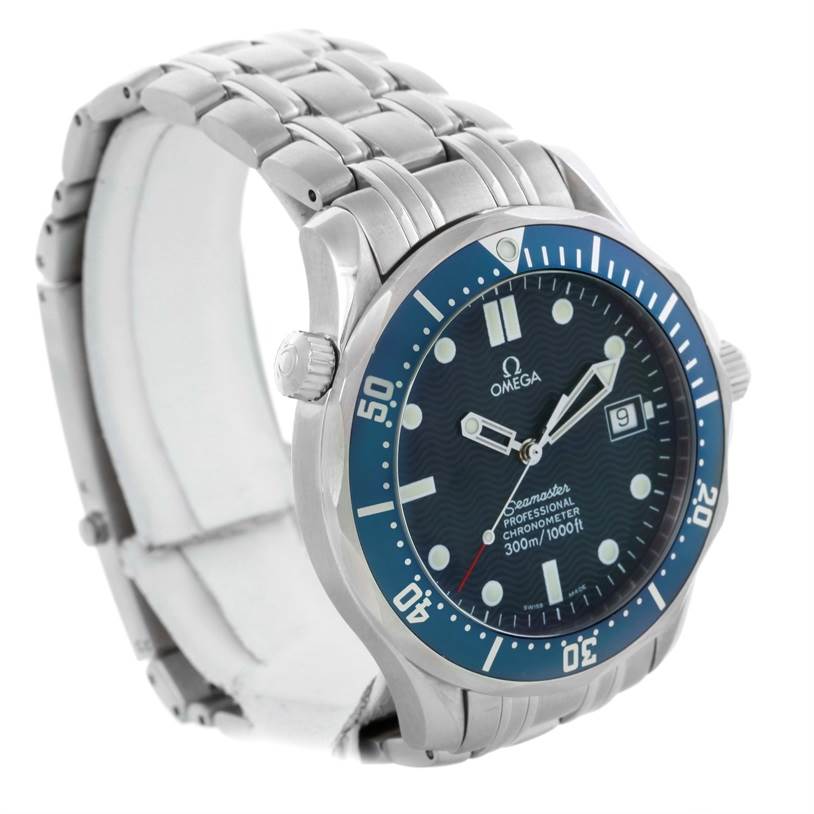 The image shows an angled side view of an Omega Seamaster 2531.80.00 Men
s Stainless Steel Blue Dial 2531.80.00 Men
s Stainless Steel Blue Dial watch, highlighting the dial, bezel, and part of the stainless steel band.