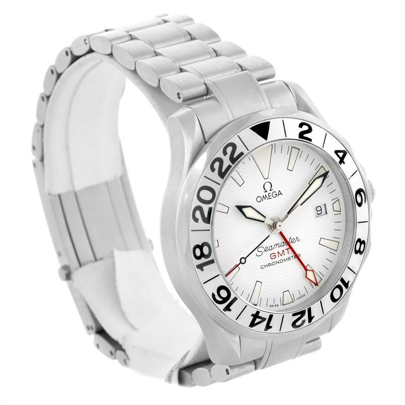 This Omega Seamaster 2538.20.00 Men
s Stainless Steel White Dial 2538.20.00 Men
s Stainless Steel White Dial model watch is shown at a three-quarter angle, displaying the dial, bezel, and bracelet.