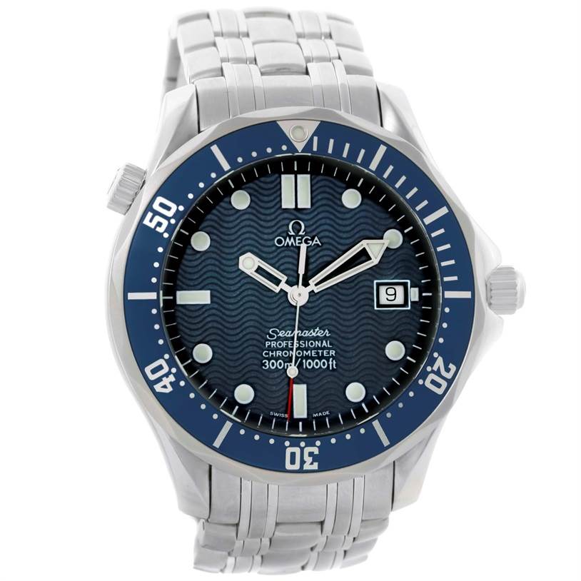 This image shows a front view of the Omega Seamaster 2531.80.00 Men
s Stainless Steel Blue Dial 2531.80.00 Men
s Stainless Steel Blue Dial watch, highlighting its dial, bezel, and bracelet.