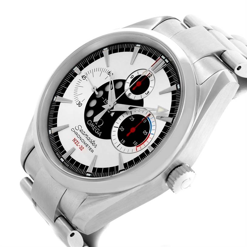 The Omega Seamaster 2513.30.00 Men
s Stainless Steel Silver Dial 2513.30.00 Men
s Stainless Steel Silver Dial watch is shown from a three-quarter angle, highlighting the dial, crown, and part of the bracelet.