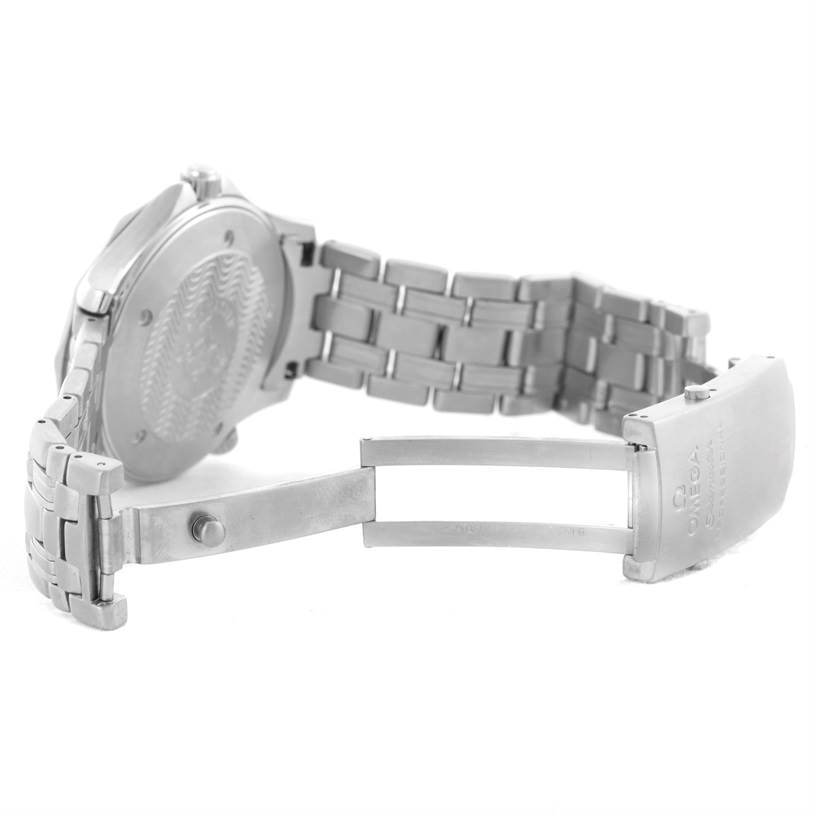 The image shows the bracelet and clasp of an Omega Seamaster 2541.80.00 Men
s Stainless Steel Blue Dial 2541.80.00 Men
s Stainless Steel Blue Dial watch, viewed from the back.