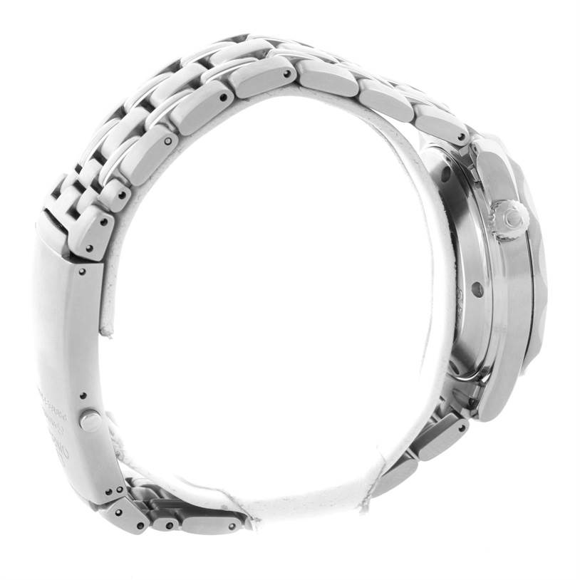 The image shows a side view of an Omega Seamaster 2222.80.00 Men
s Stainless Steel Blue Dial 2222.80.00 Men
s Stainless Steel Blue Dial watch, highlighting the bracelet, side of the case, and crown.