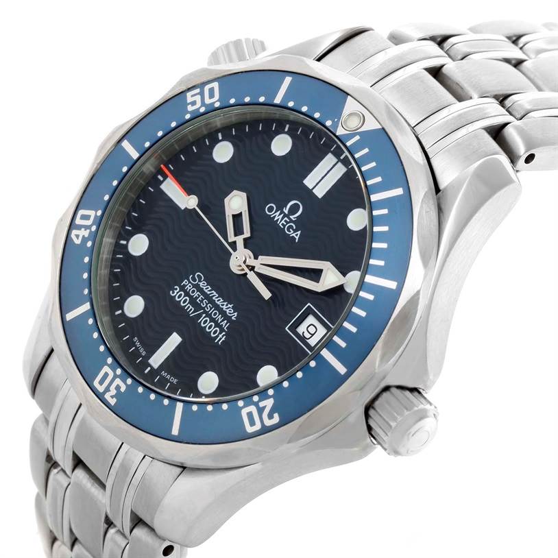 This Omega Seamaster 2561.80.00 Men
s Stainless Steel Blue Dial 2561.80.00 Men
s Stainless Steel Blue Dial watch is shown from an angled side view, highlighting its dial, bezel, crown, and metal bracelet.