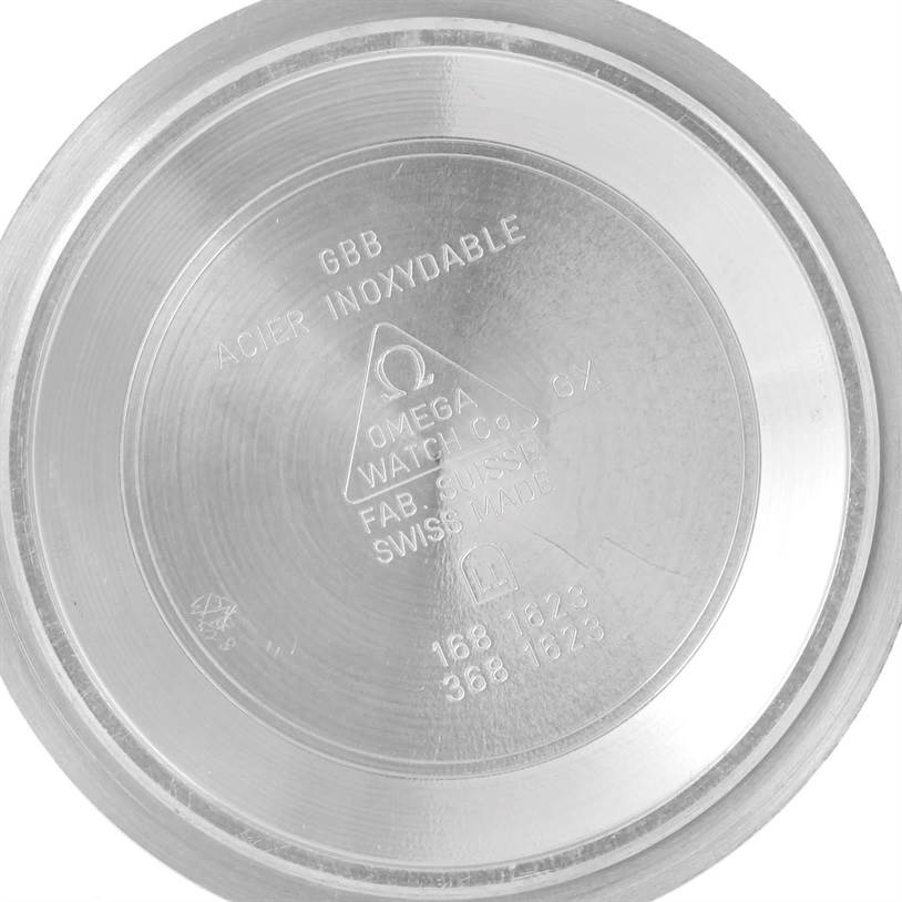 This image shows the inside case back of an Omega Seamaster 2531.80.00 Men
s Stainless Steel Blue Dial 2531.80.00 Men
s Stainless Steel Blue Dial watch, displaying model and manufacturing details.