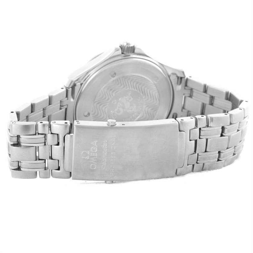 The image shows the back case and metal bracelet of the Omega Seamaster 2531.80.00 Men
s Stainless Steel Blue Dial 2531.80.00 Men
s Stainless Steel Blue Dial watch, highlighting the clasp and case back engraving.