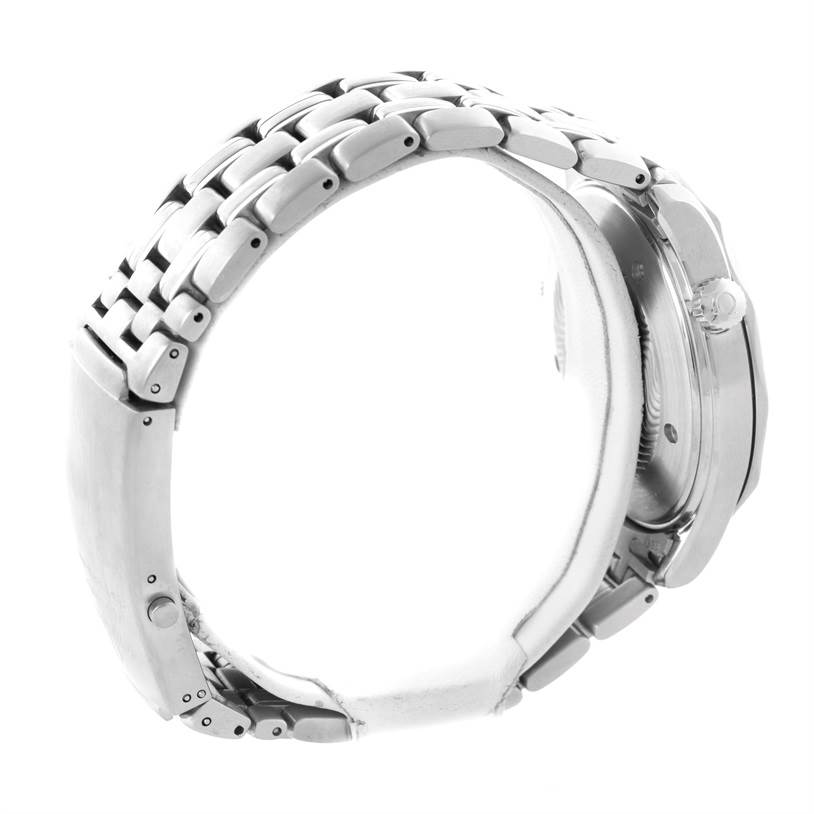 The image shows a side view of the Omega Seamaster 2531.80.00 Men
s Stainless Steel Blue Dial 2531.80.00 Men
s Stainless Steel Blue Dial watch, highlighting the metal bracelet and crown.