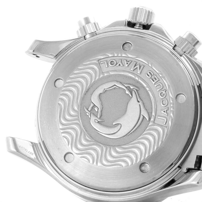 This image shows the case back of the Omega Seamaster 2595.50.00 Men
s Stainless Steel Black Dial 2595.50.00 Men
s Stainless Steel Black Dial watch, highlighting its engraved design.