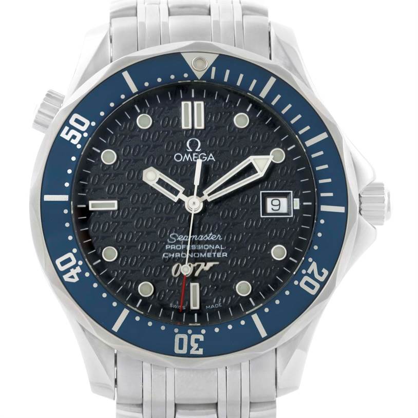 The image shows a front view of an Omega Seamaster 2537.80.00 Men
s Stainless Steel Blue Dial 2537.80.00 Men
s Stainless Steel Blue Dial watch, highlighting the dial, bezel, hands, date window, and bracelet.