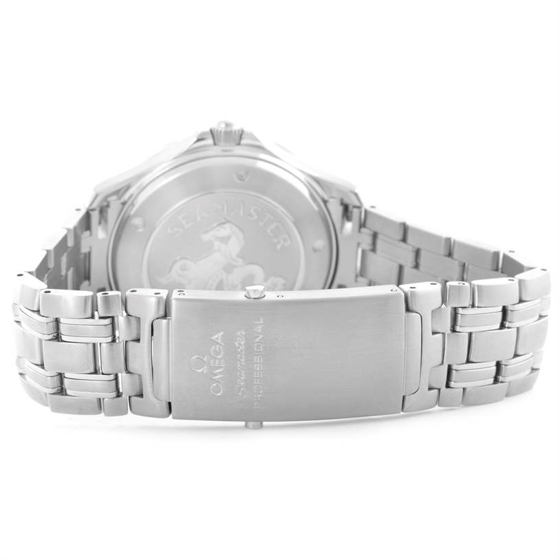 The image shows the back case and bracelet clasp of an Omega Seamaster 2220.80.00 Men
s Stainless Steel Blue Dial 2220.80.00 Men
s Stainless Steel Blue Dial watch, viewed from the rear.